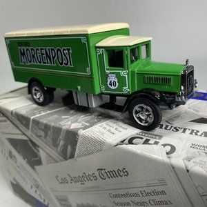 Matchbox Mercedes-Benz Berliner Diecast "Power of the Press"
